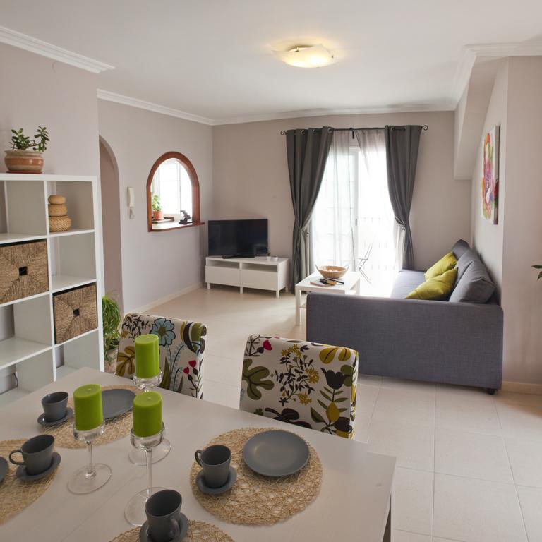 Apartment Ambrosia Nerja Chambre photo