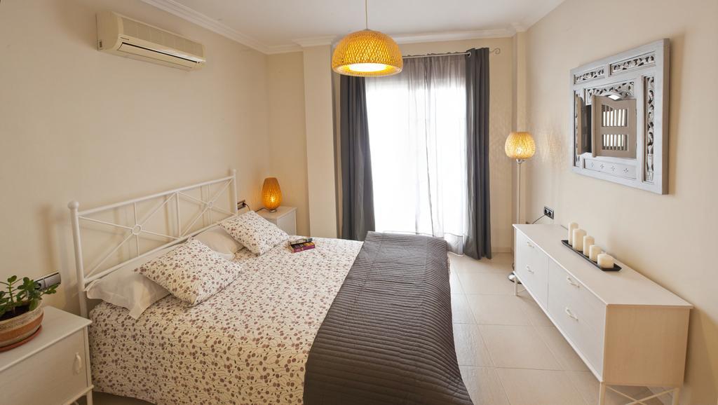 Apartment Ambrosia Nerja Chambre photo