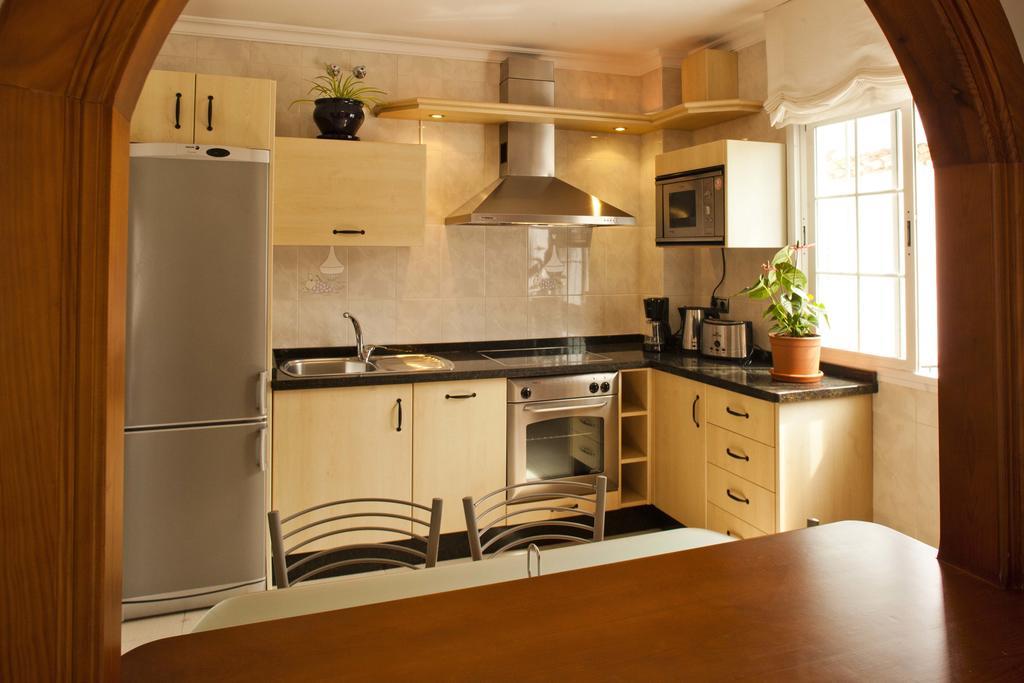 Apartment Ambrosia Nerja Chambre photo