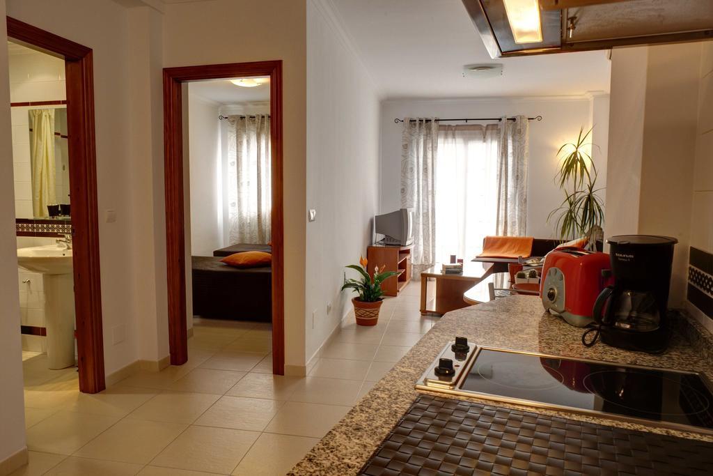 Apartment Ambrosia Nerja Chambre photo